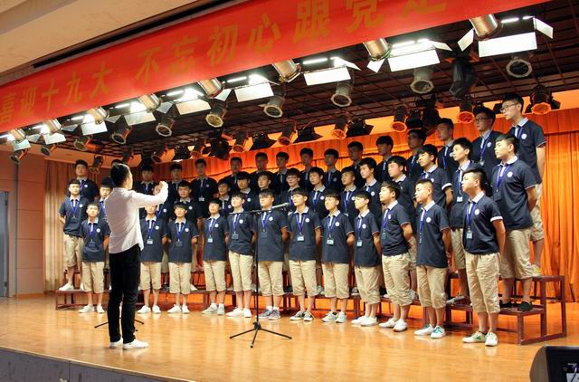 20170525031255963.jpg 调整大小 3、一等奖:15建筑工程施工1班代表队.jpg